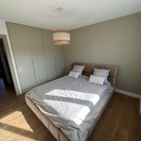 Minois Apartment Saint-Genet-Lerpt Luaran gambar