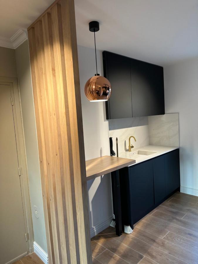 Minois Apartment Saint-Genet-Lerpt Luaran gambar